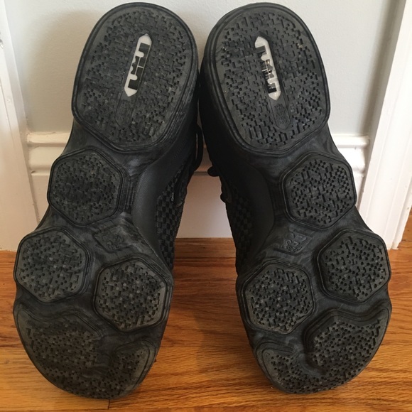 Lebron James Nike Zoom Basketball Shoes Men’s 8.0 - Picture 2 of 6